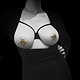 bijoux de seins et soutien-gorge seins nus