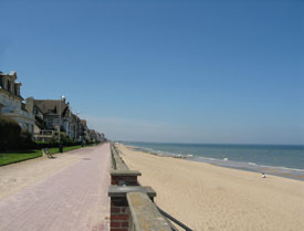 la plage de cabourg la plage de cabourg