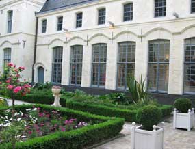 hermitage gantois- cour int�rieure fleurie