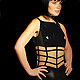 Robe HMS latex chez Mise en Cage
