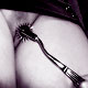 Pubis f&eacute;minin ras&eacute; et roue de Wartenberg