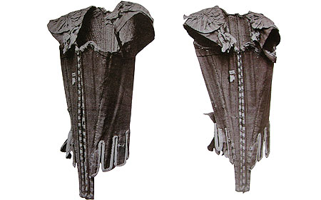 Corps baleiné modèle français avec épaulettes - 1750 Corset - corps baleiné modèle français avec épaulettes 1750