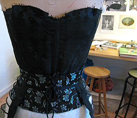Ecole du corset Béatrice Moreau Ecole du corset Béatrice Moreau