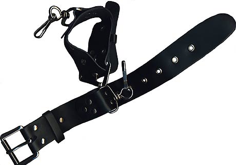 menottes en cuir noir